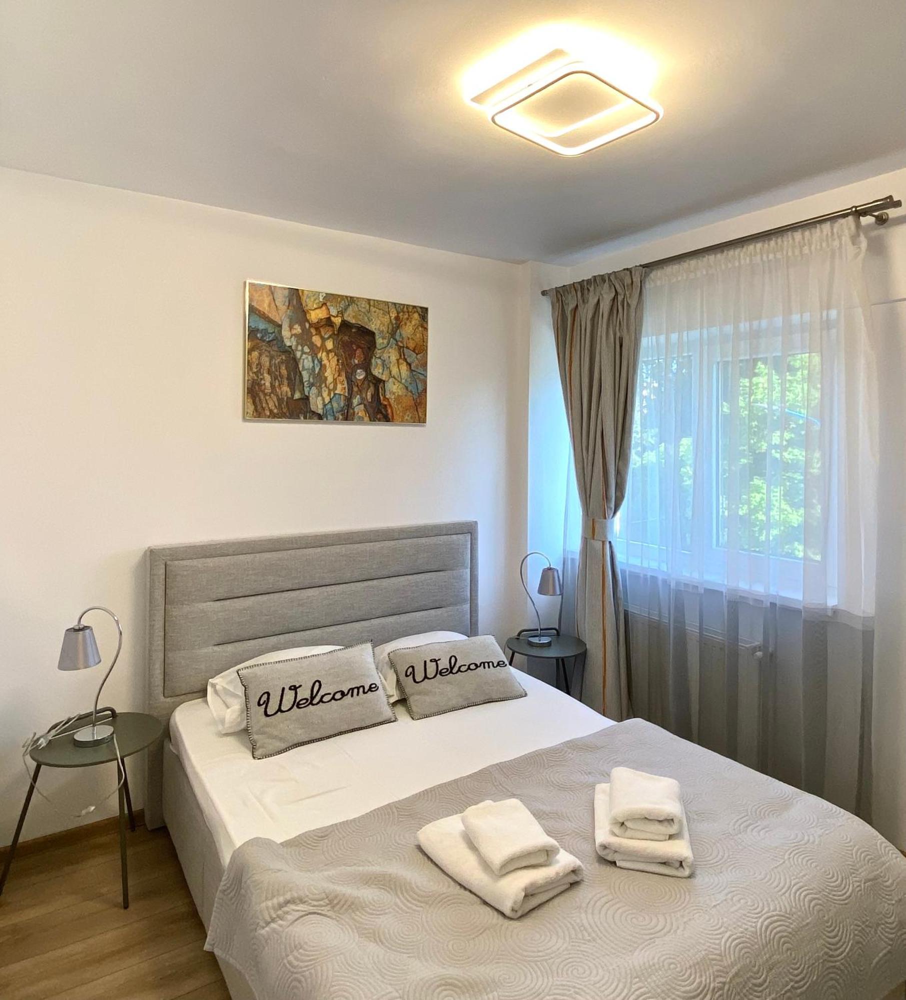Kronstadt Apartment - Pet Friendly Brașov Exterior foto